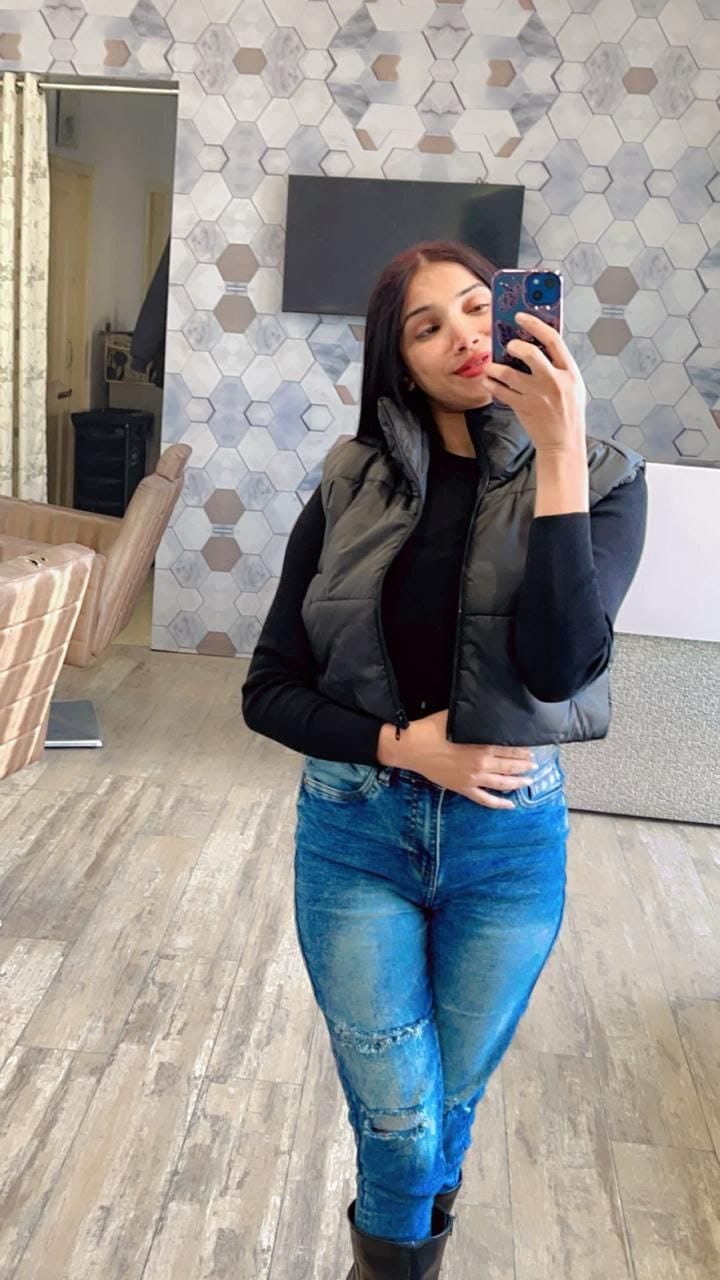 Kanpur escort service